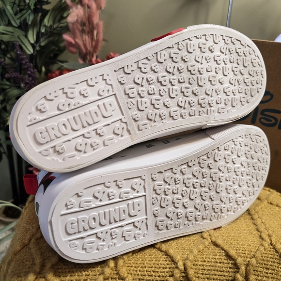 Ground-up Mickey High-Top Sneakers, Youth (Boys) size 5, Various - Picture 5 of 6